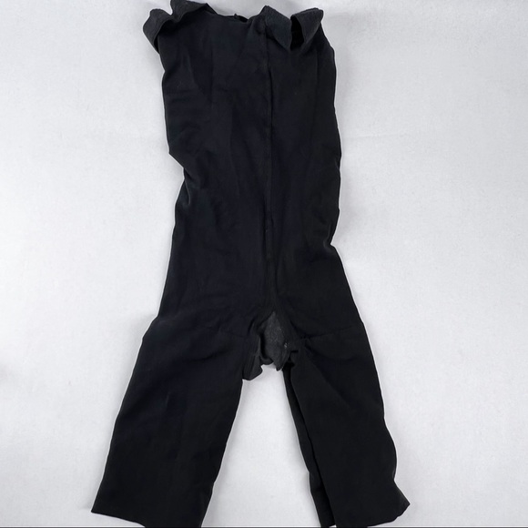 SPANX Other - SPANX High Waisted Short Shapewear